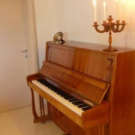 Apartment Palace Luxury Palio Palaiontsiflikion
